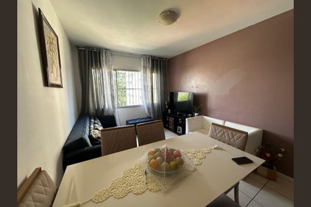 Apartamento à venda com 60m², 2 quartos e sem vagaSala
