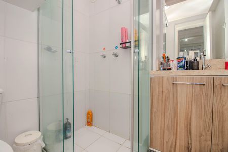 Apartamento à venda com 48m², 2 quartos e 1 vaga Apartamento à venda com 48m², 2 quartos e 1 vagaBanheiro