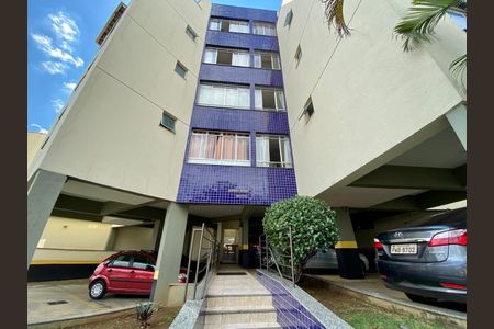Apartamento à venda com 171m², 4 quartos e 2 vagasFachada