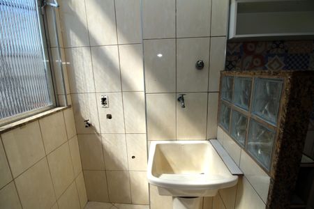 Apartamento à venda com 65m², 2 quartos e 1 vagaÁrea de Serviço