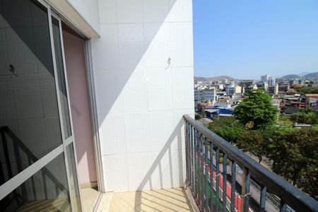 Apartamento à venda com 65m², 2 quartos e 1 vagaVaranda