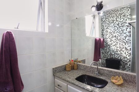 Apartamento à venda com 180m², 4 quartos e 2 vagasBanheiro da Suíte