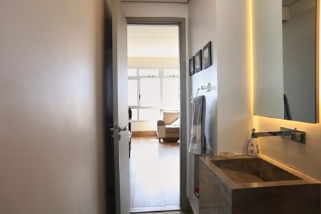 Apartamento à venda com 180m², 4 quartos e 2 vagasLavabo