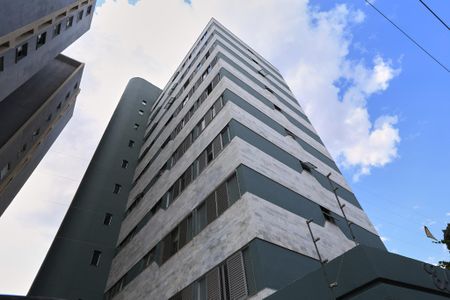 Apartamento à venda com 180m², 4 quartos e 2 vagasFachada