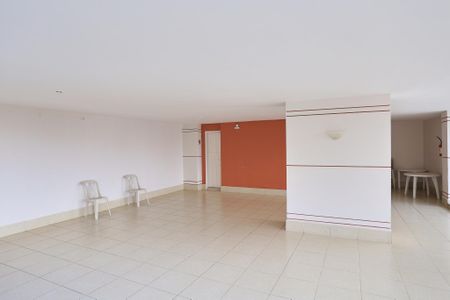 Apartamento à venda com 180m², 4 quartos e 2 vagasÁrea comum - Salão de festas