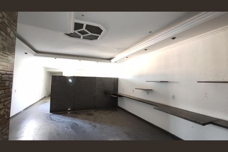 Sala de casa para alugar com 2 quartos, 150m² em Vila Lourdes, Ferraz de Vasconcelos