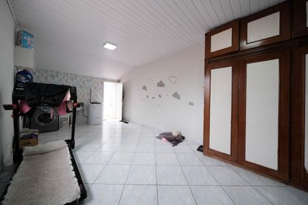 Casa à venda com 250m², 3 quartos e 4 vagasÁrea de Serviço