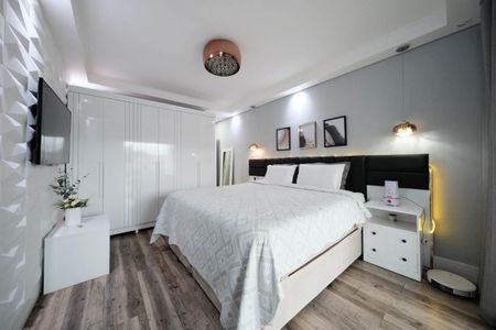 Casa à venda com 250m², 3 quartos e 4 vagasSuíte