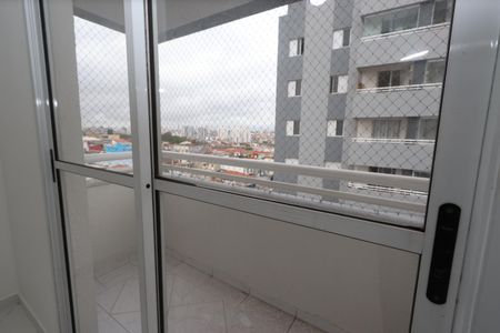 Sacada de apartamento para alugar com 3 quartos, 65m² em Vila Margarida, São Paulo
