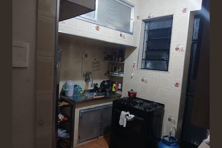 Casa à venda com 100m², 3 quartos e sem vaga Casa à venda com 100m², 3 quartos e sem vagaCozinha