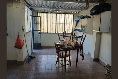 Casa à venda com 100m², 3 quartos e sem vaga Casa à venda com 100m², 3 quartos e sem vagaÁrea Externa