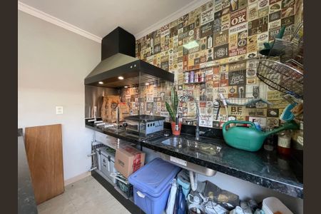 Casa à venda com 130m², 3 quartos e 2 vagas Casa à venda com 130m², 3 quartos e 2 vagasChurrasqueira