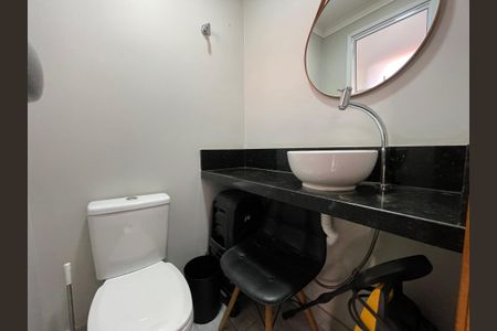 Casa à venda com 130m², 3 quartos e 2 vagas Casa à venda com 130m², 3 quartos e 2 vagasLavabo 2