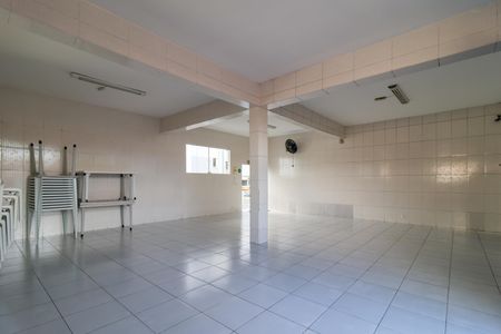 Apartamento para alugar com 56m², 3 quartos e 1 vaga Apartamento para alugar com 56m², 3 quartos e 1 vagaÁrea comum - Salão de festas