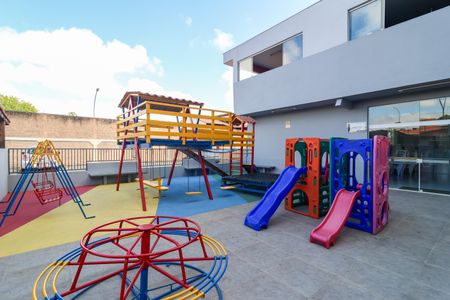 Apartamento para alugar com 56m², 3 quartos e 1 vaga Apartamento para alugar com 56m², 3 quartos e 1 vagaÁrea comum - Playground