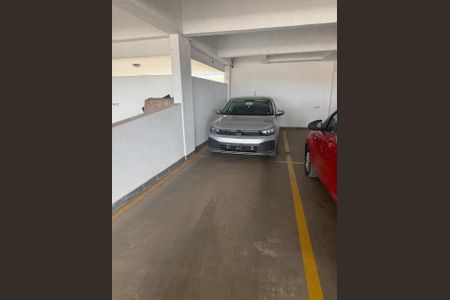 Apartamento à venda com 90m², 4 quartos e 3 vagas Apartamento à venda com 90m², 4 quartos e 3 vagasGaragem