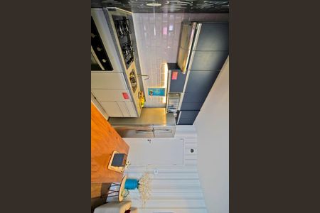 Apartamento à venda com 43m², 2 quartos e 1 vaga Apartamento à venda com 43m², 2 quartos e 1 vagaFoto 02
