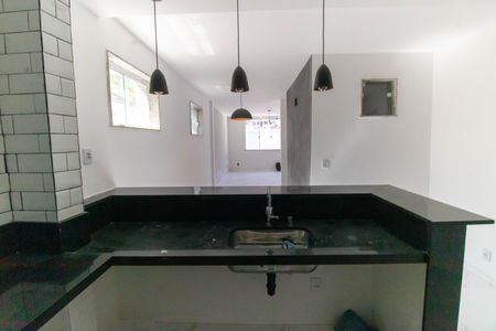 Casa à venda com 110m², 3 quartos e 1 vaga Casa à venda com 110m², 3 quartos e 1 vagaCozinha