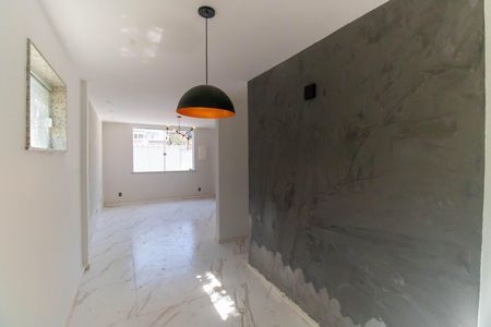 Sala de casa à venda com 3 quartos, 110m² em São Francisco, Niterói