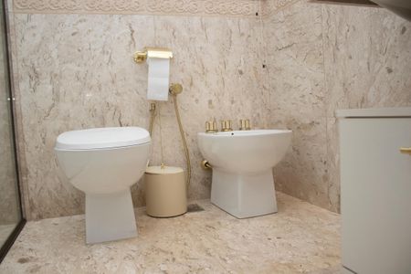 Apartamento à venda com 309m², 4 quartos e 3 vagasBanheiro da Suíte