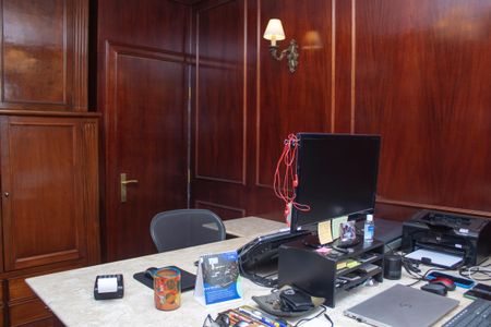 Apartamento à venda com 309m², 4 quartos e 3 vagasEscritório