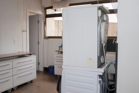 Apartamento à venda com 309m², 4 quartos e 3 vagasÁrea de Serviço