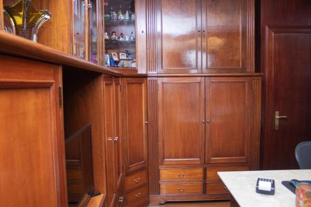 Apartamento à venda com 309m², 4 quartos e 3 vagasEscritório