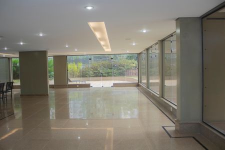 Apartamento à venda com 309m², 4 quartos e 3 vagas Apartamento à venda com 309m², 4 quartos e 3 vagasÁrea comum