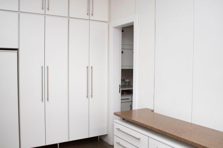 Apartamento à venda com 309m², 4 quartos e 3 vagasÁrea de Serviço