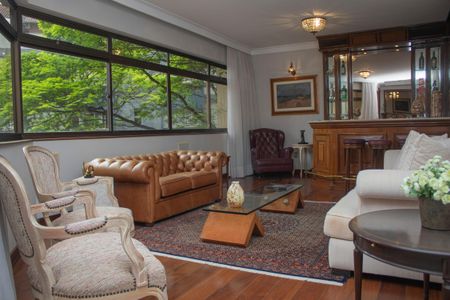 Apartamento à venda com 309m², 4 quartos e 3 vagasSala