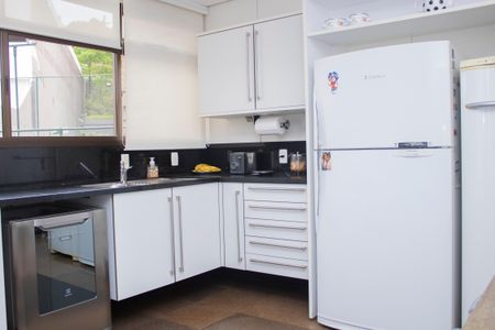 Apartamento à venda com 309m², 4 quartos e 3 vagasCozinha