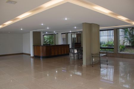 Apartamento à venda com 309m², 4 quartos e 3 vagas Apartamento à venda com 309m², 4 quartos e 3 vagasÁrea comum