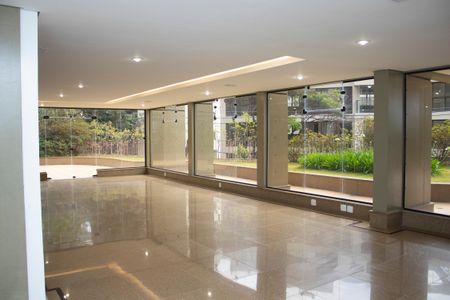 Apartamento à venda com 309m², 4 quartos e 3 vagas Apartamento à venda com 309m², 4 quartos e 3 vagasÁrea comum