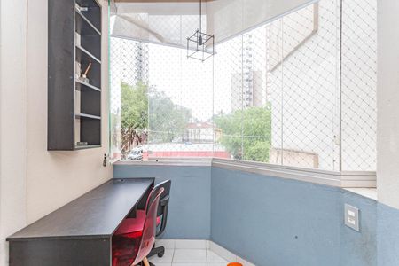 Varanda de apartamento à venda com 2 quartos, 61m² em Vila Gumercindo, São Paulo