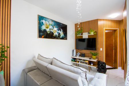 Sala de apartamento à venda com 2 quartos, 43m² em Jardim Cambui, Santo André