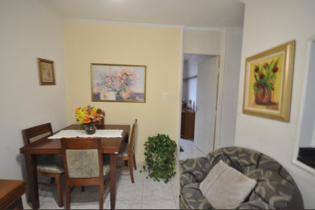 Sala de apartamento para alugar com 2 quartos, 50m² em Conjunto Habitacional Jova Rural, São Paulo