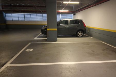 Studio à venda com 37m², 1 quarto e 1 vaga Studio à venda com 37m², 1 quarto e 1 vagaGaragem