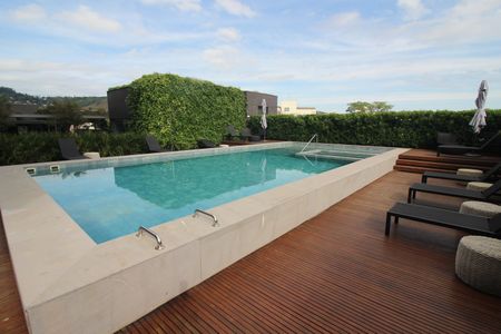 Studio à venda com 37m², 1 quarto e 1 vaga Studio à venda com 37m², 1 quarto e 1 vagaÁrea comum - Piscina