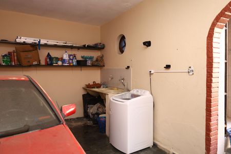 Casa à venda com 160m², 3 quartos e 6 vagasÁrea de Serviço