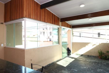 Casa à venda com 160m², 3 quartos e 6 vagasChurrasqueira