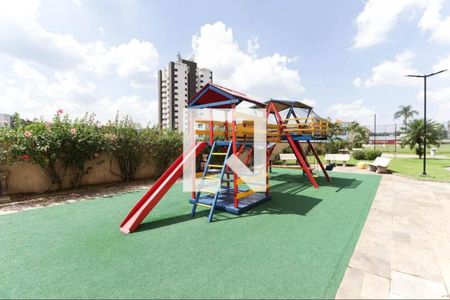 Apartamento à venda com 100m², 3 quartos e 2 vagasÁrea comum - Playground