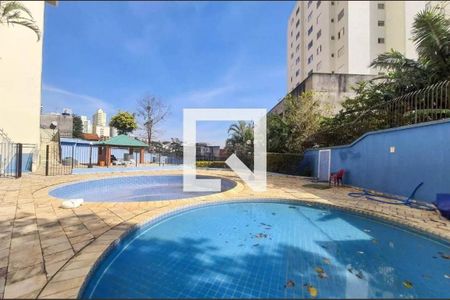 Apartamento à venda com 100m², 3 quartos e 2 vagasÁrea comum - Piscina