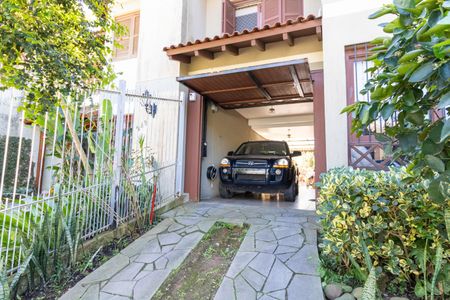 Casa à venda com 172m², 3 quartos e 3 vagas Casa à venda com 172m², 3 quartos e 3 vagasGaragem