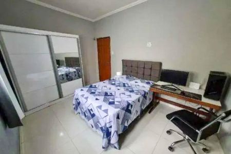 Quarto 1 de casa para alugar com 2 quartos, 70m² em Taquara, Rio de Janeiro