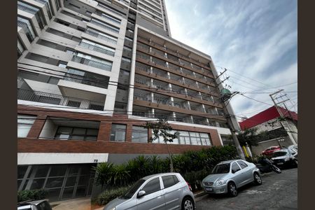 Studio à venda com 28m², 1 quarto e sem vaga Studio à venda com 28m², 1 quarto e sem vagaFachada