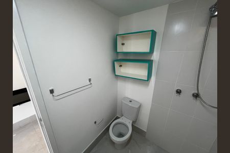 Studio à venda com 28m², 1 quarto e sem vaga Studio à venda com 28m², 1 quarto e sem vagaBanheiro