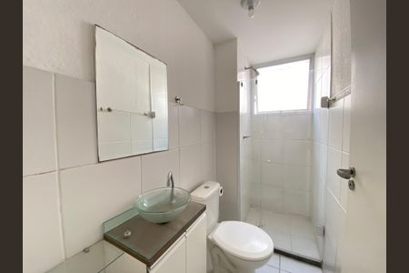 Apartamento à venda com 48m², 2 quartos e sem vaga Apartamento à venda com 48m², 2 quartos e sem vagaBanheiro