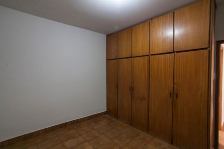 Casa para alugar com 180m², 4 quartos e 2 vagasQuarto 3