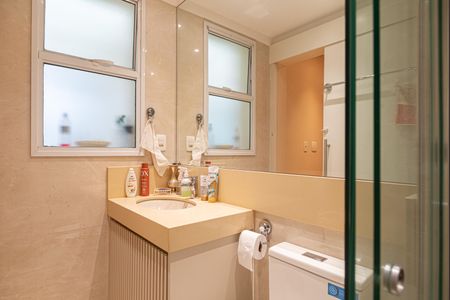 Apartamento para alugar com 76m², 1 quarto e 1 vaga Apartamento para alugar com 76m², 1 quarto e 1 vagaBanheiro da Suíte