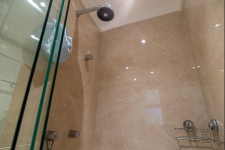 Apartamento para alugar com 76m², 1 quarto e 1 vaga Apartamento para alugar com 76m², 1 quarto e 1 vagaBanheiro da Suíte